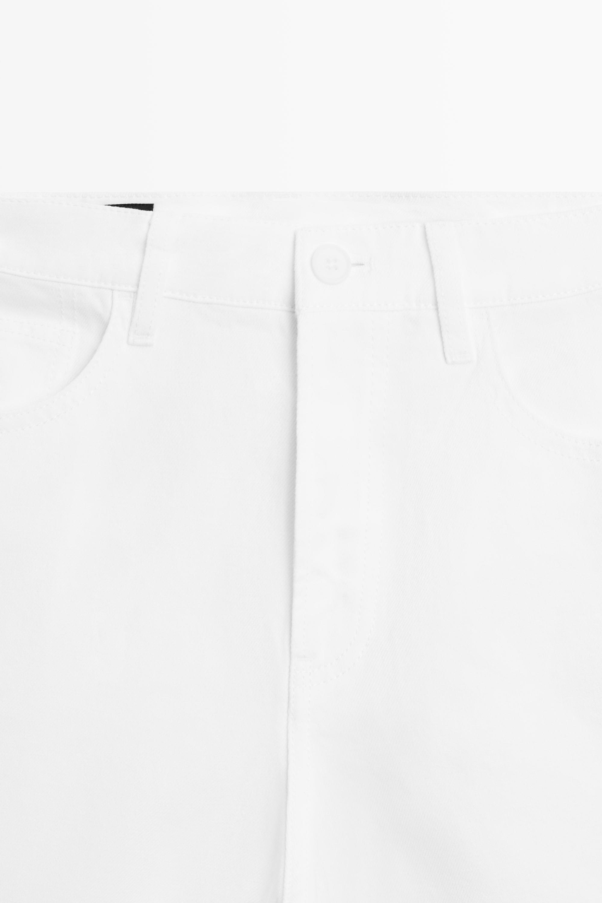 Cotton and linen blend Bermuda shorts